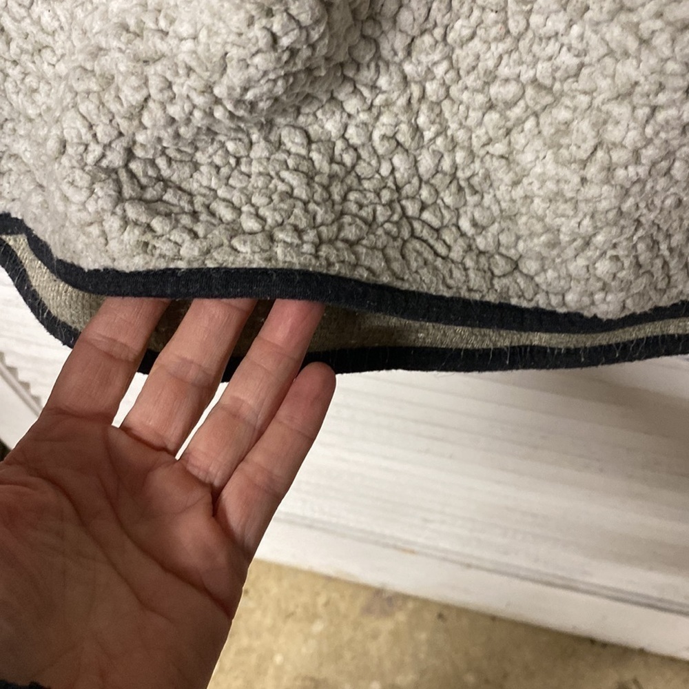 Dylan Fleece Top size Medium - Picture 3 of 6